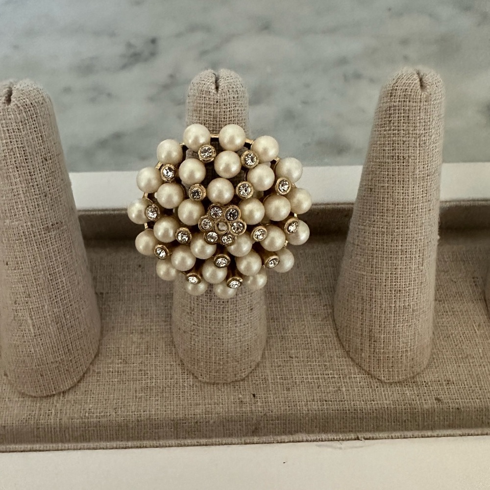 Stella & Dot Vintage Pearl/Diamond Cluster Ring